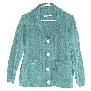 Green button up knit cardigan